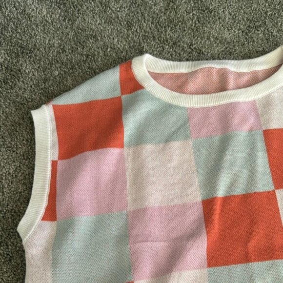 Colorful Checkered Top - Picture 3 of 4